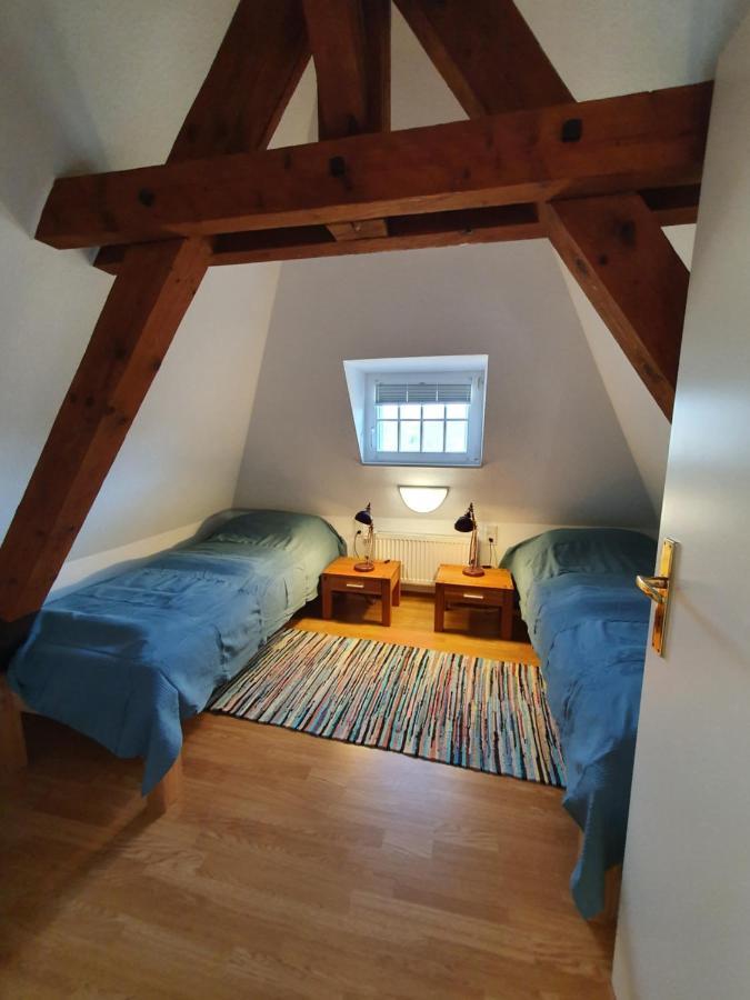 Am Burggraben Auf Der Sauerburg Appartement Sauerthal Buitenkant foto